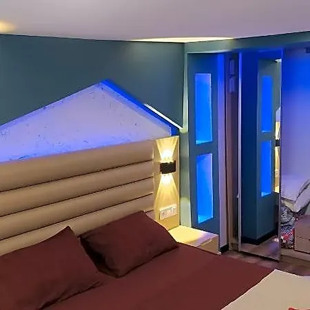 The Sweet Building Esso Ξενοδοχείο 4*